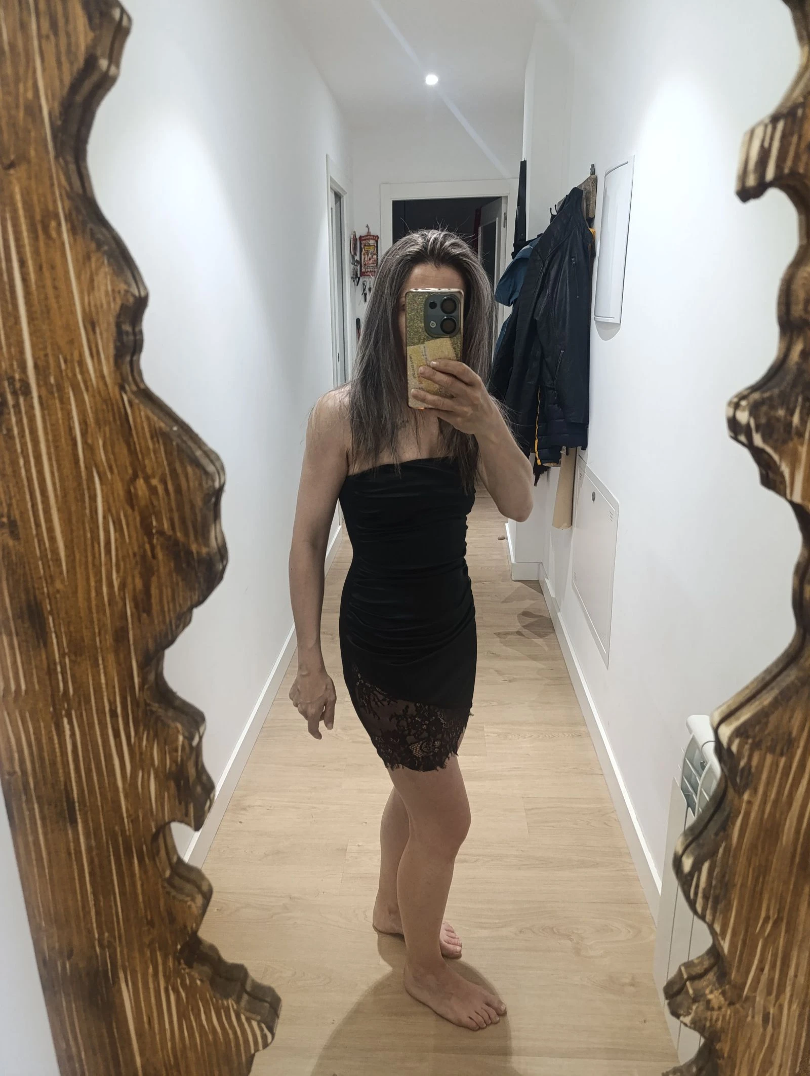 Vestido satén palabra de honor  – photo 2